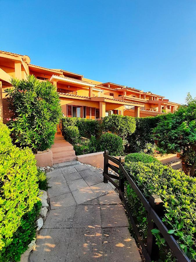 Villino Vista Mare Apartman Costa Paradiso Kültér fotó