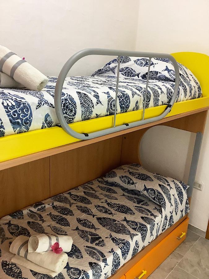 Villino Vista Mare Apartman Costa Paradiso Kültér fotó